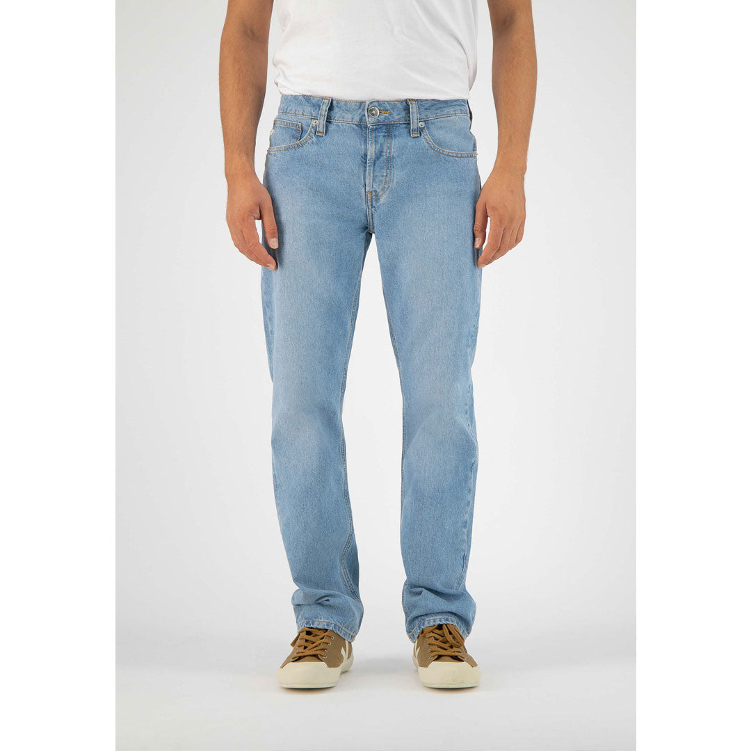 Load image into Gallery viewer, Mud Jeans Relaxed Fred Loose-Fit Jeans
