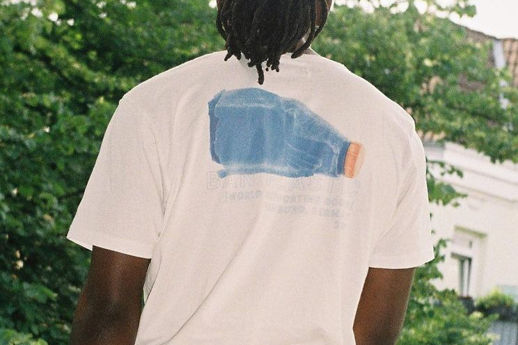 World Supporting Goods by Lars Gödeke
