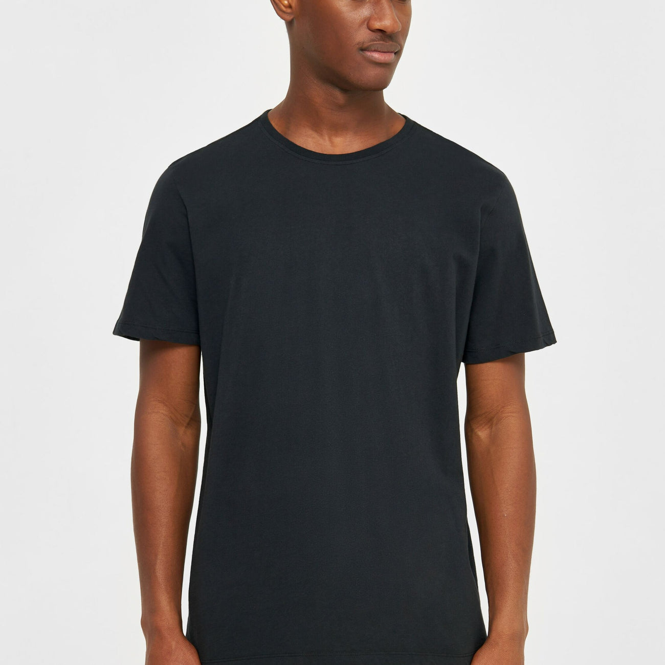 Load image into Gallery viewer, Knowledge Cotton Apparel Basic T-shirt

