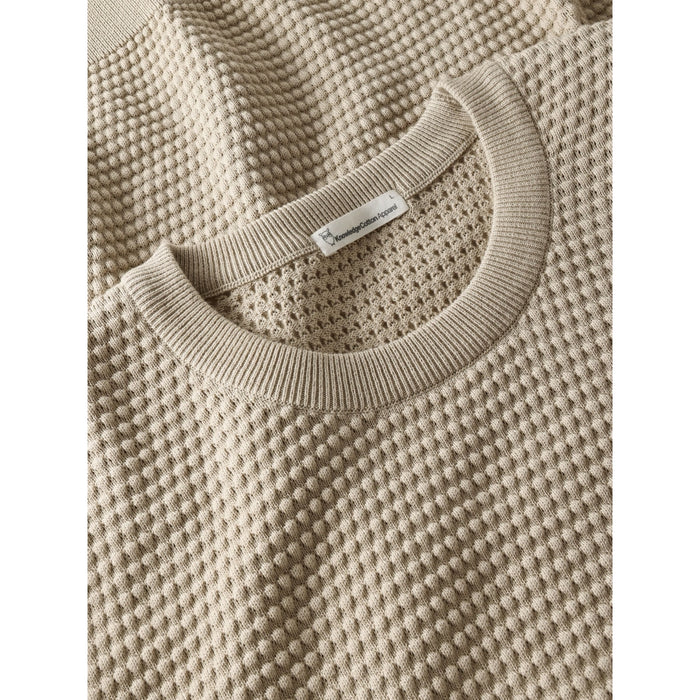 Light Feather Gray
