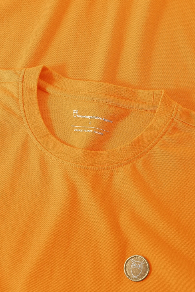Badge T-shirt Made Of Organic cotton
