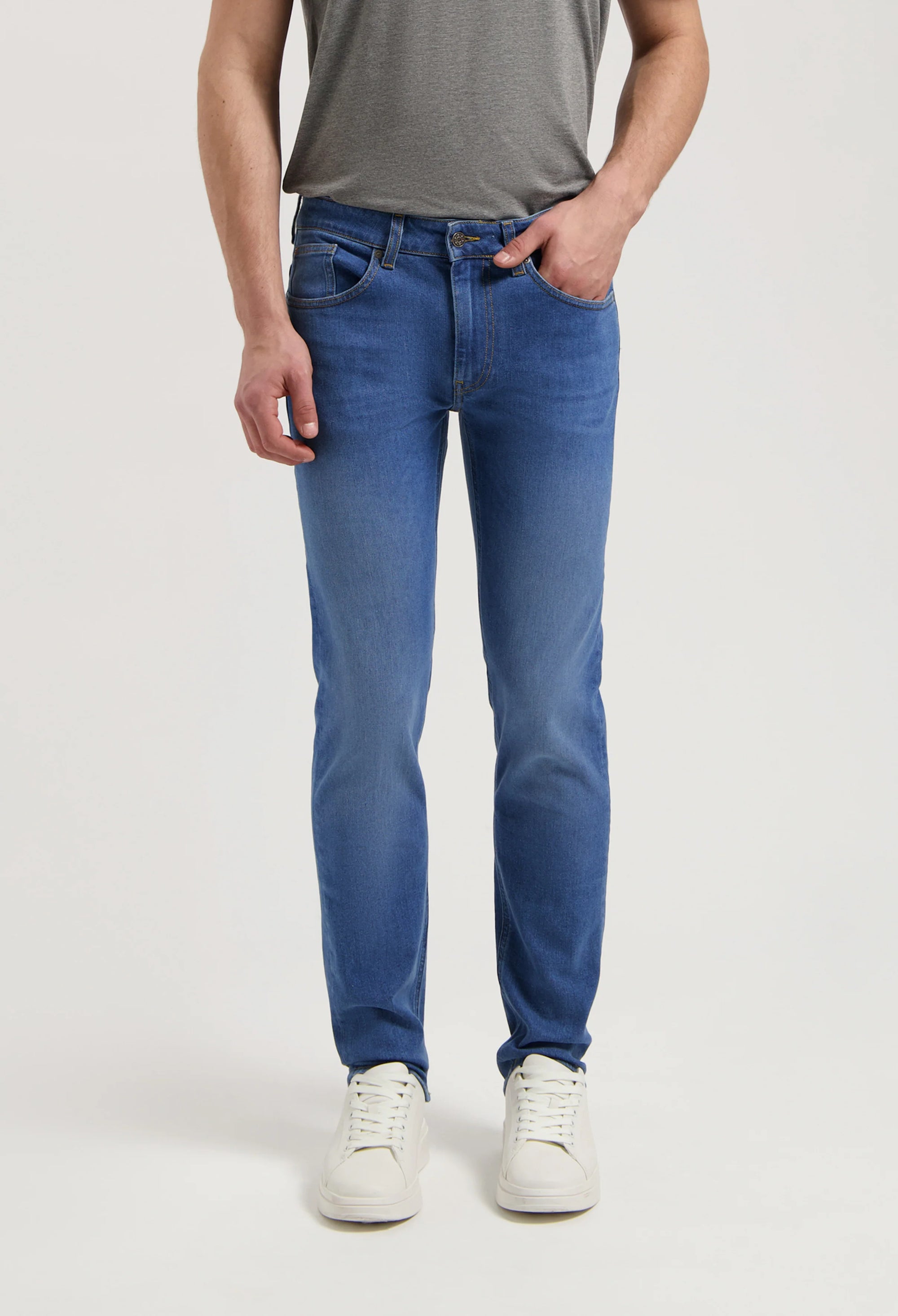 Dunn Low Tapered Made Of Recycled And Organic Cotton Mix