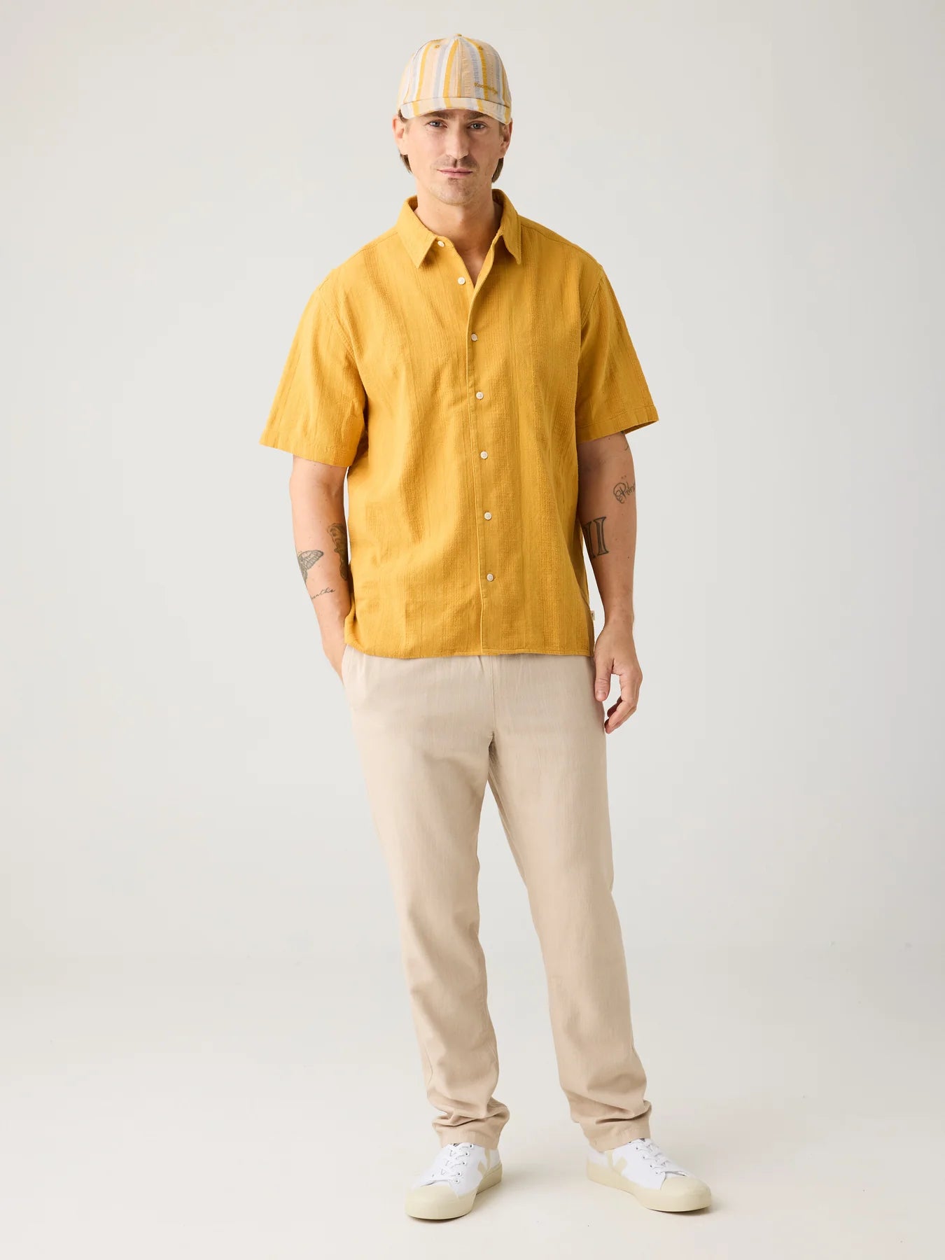 Relaxed Structure Short Sleeve Shirt Made Of Organic Cotton