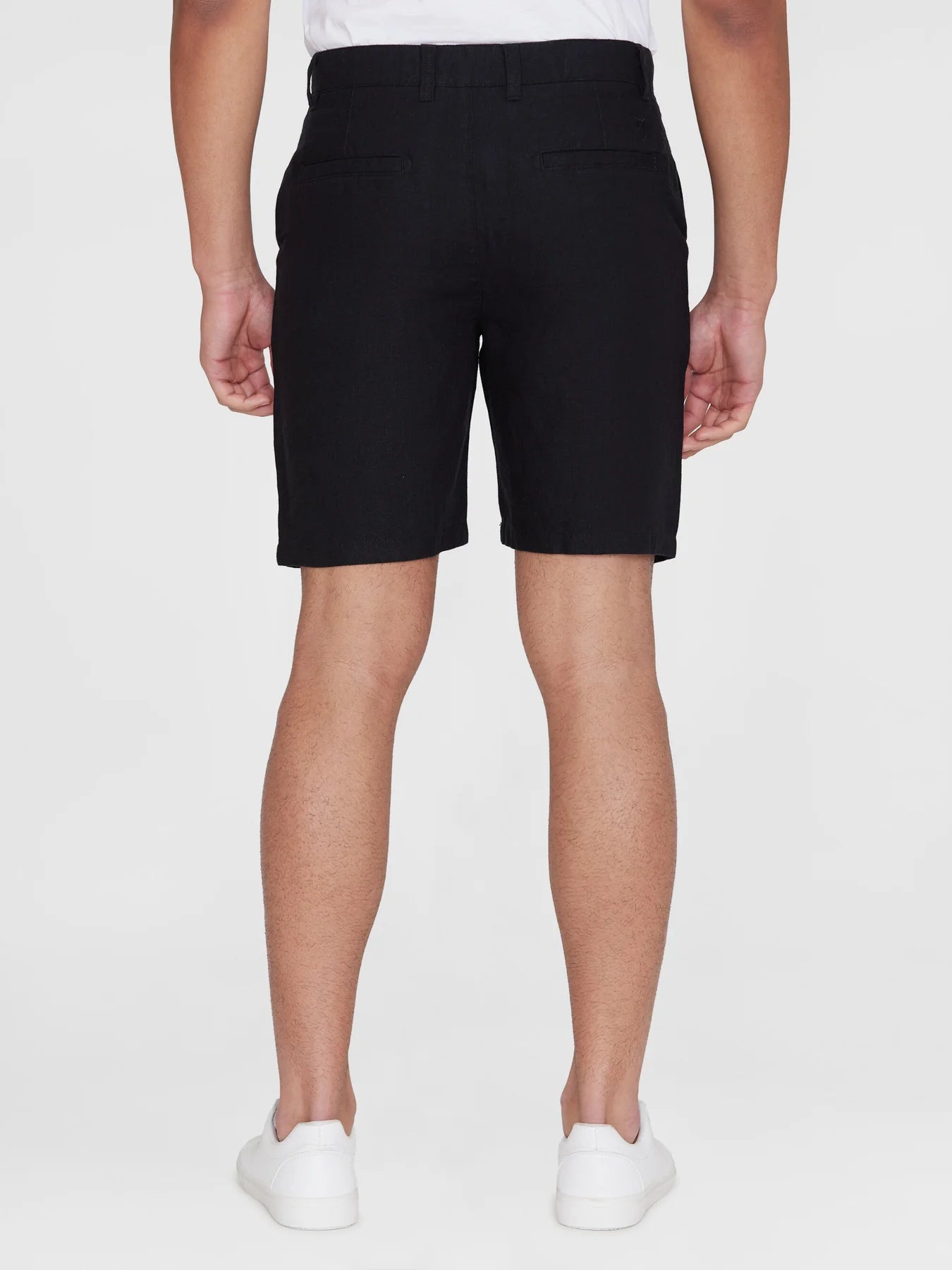 Chuck Regular Shorts Made Of Organic Linen