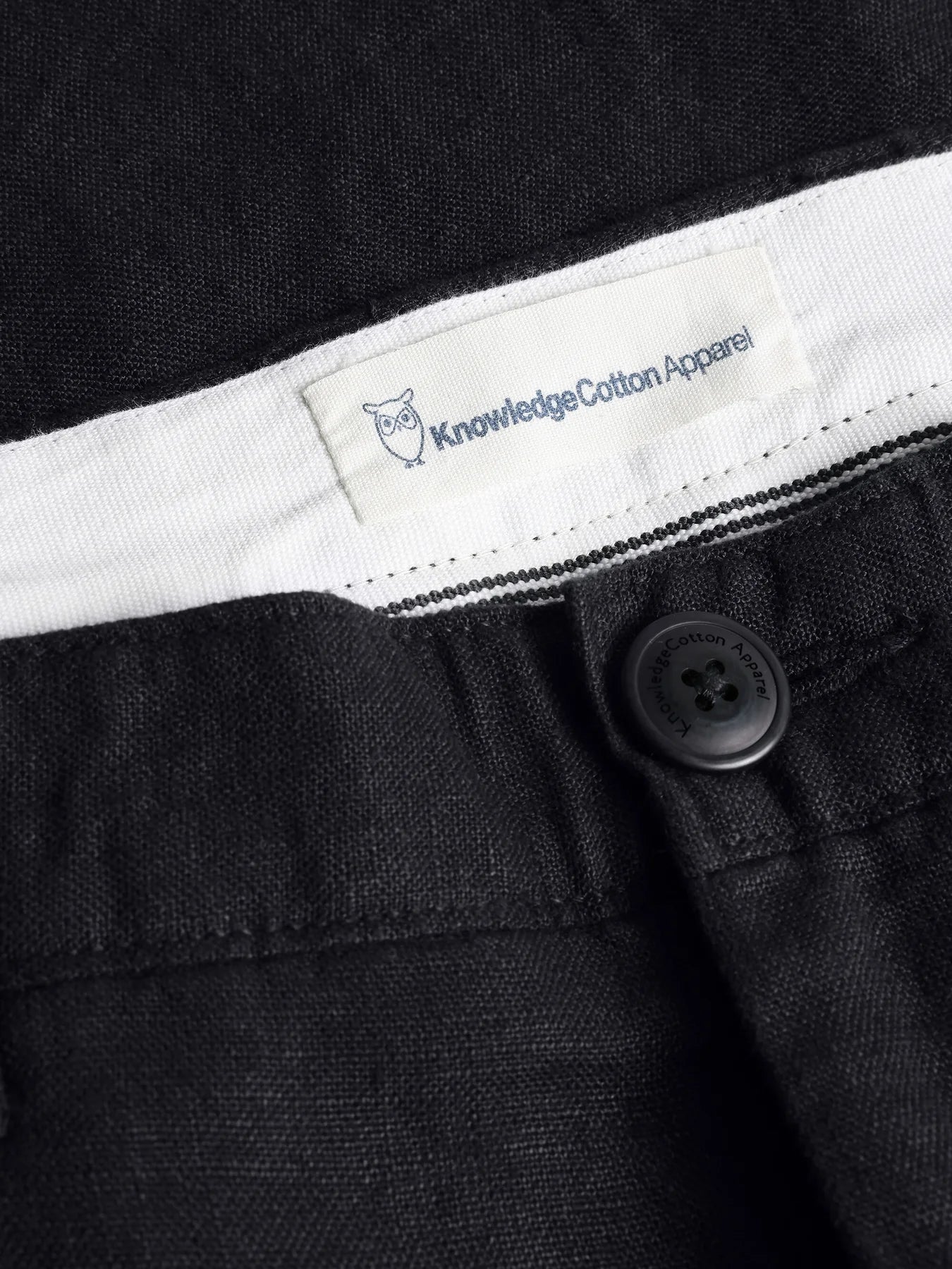 Chuck Regular Shorts Made Of Organic Linen