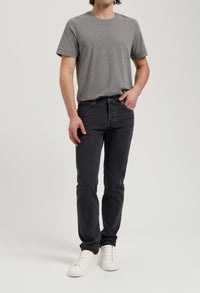 Medium black