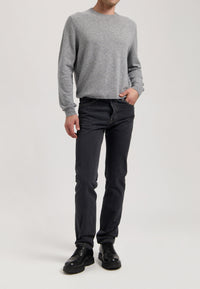 Medium black