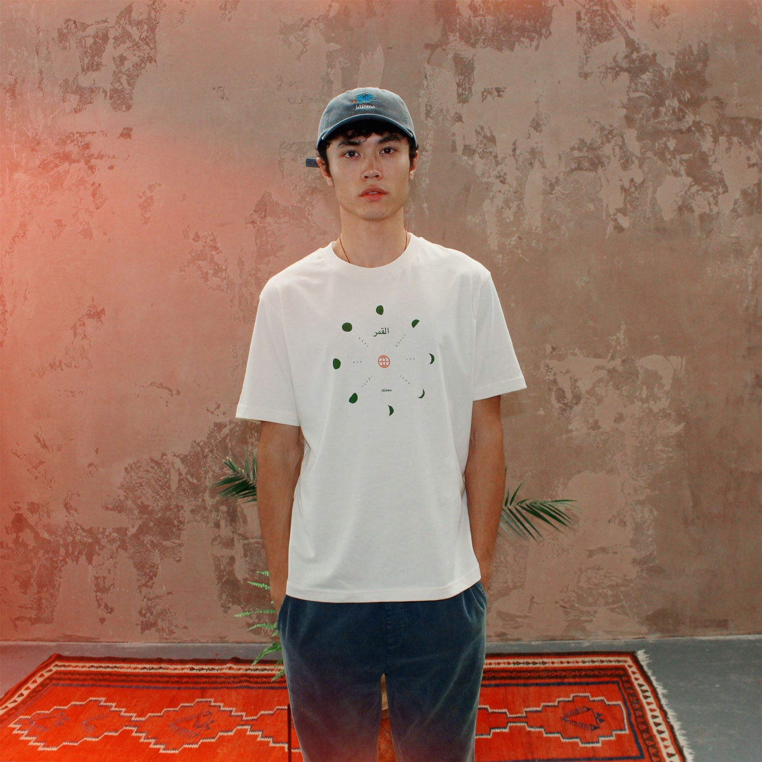 Idioma "Moons" T-Shirt