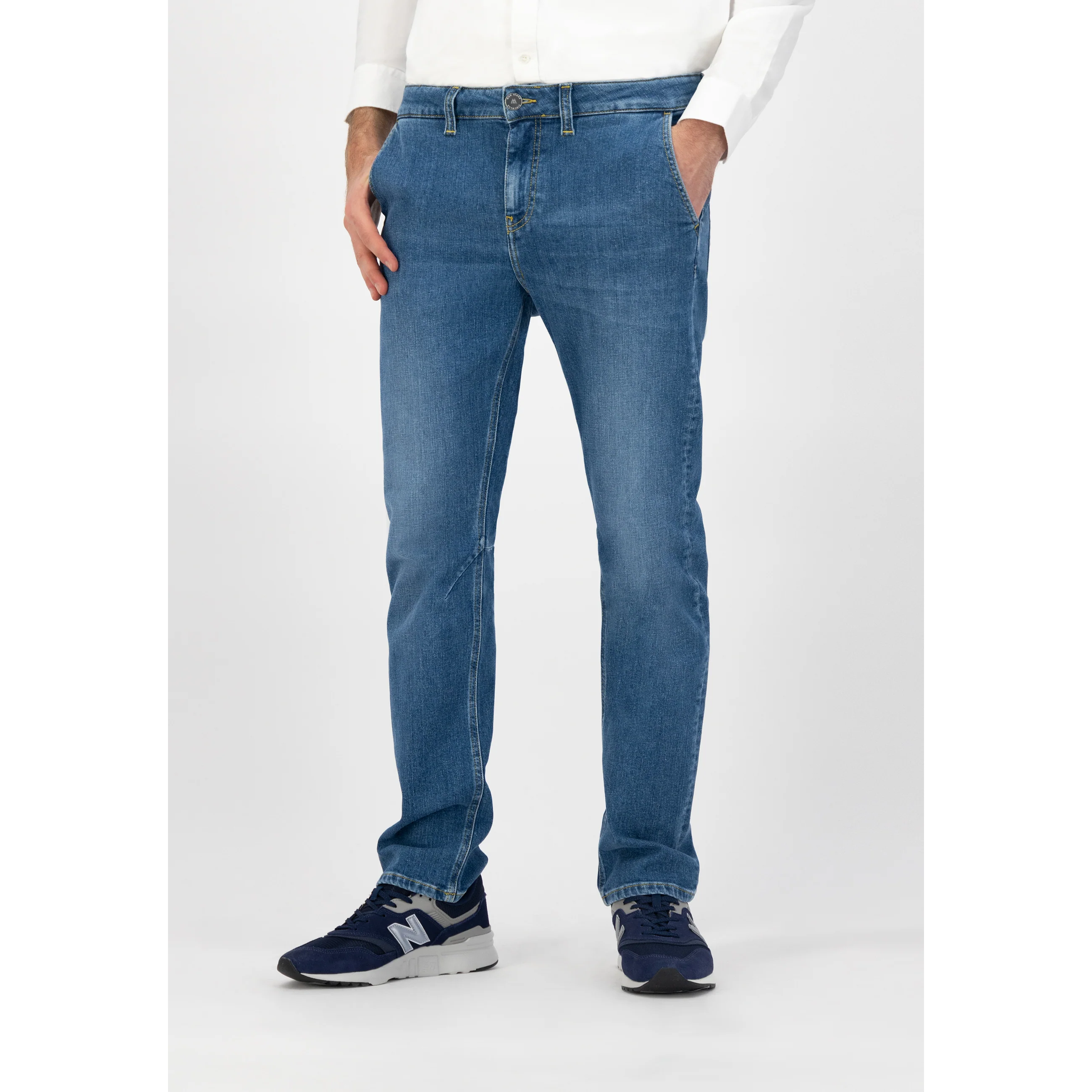 Mud Jeans Block Chino Slim Fit Tapered Stretch Jeans